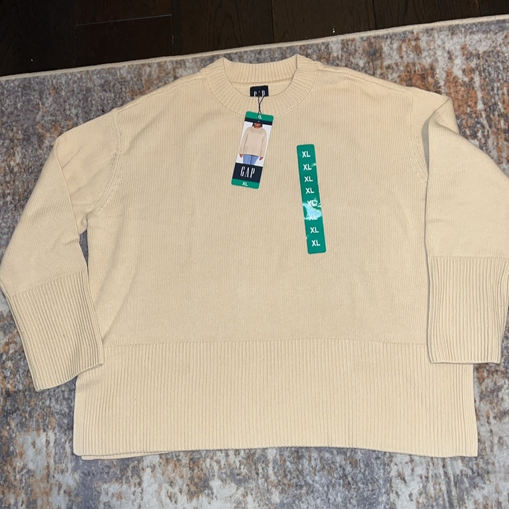NWT - GAP Ladies' Cotton Sweater - Size XL